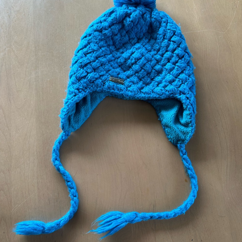 Winter Hat ❄️💙 - Picture 6 of 8